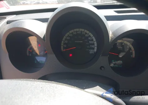 2010 Dodge Nitro Heat z USA, uszkodzony, nr VIN 1D4PT4GK2AW172035